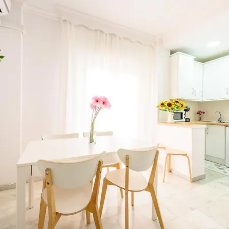 Appartement 2 Minutes To The Sea -cano 2 Bedroom By 10tosea Fuengirola