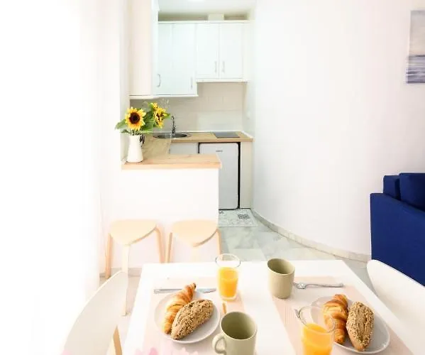 2 Minutes To The Sea -cano 2 Bedroom By 10tosea *